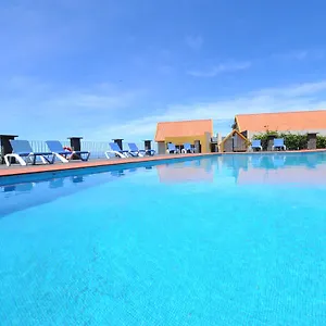 *** Alojamento de Acomodação e Pequeno-almoço Residencial Farol Portugal